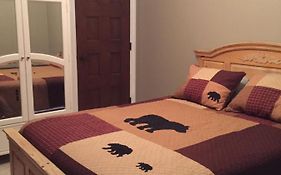 Cozy Bear Lodge